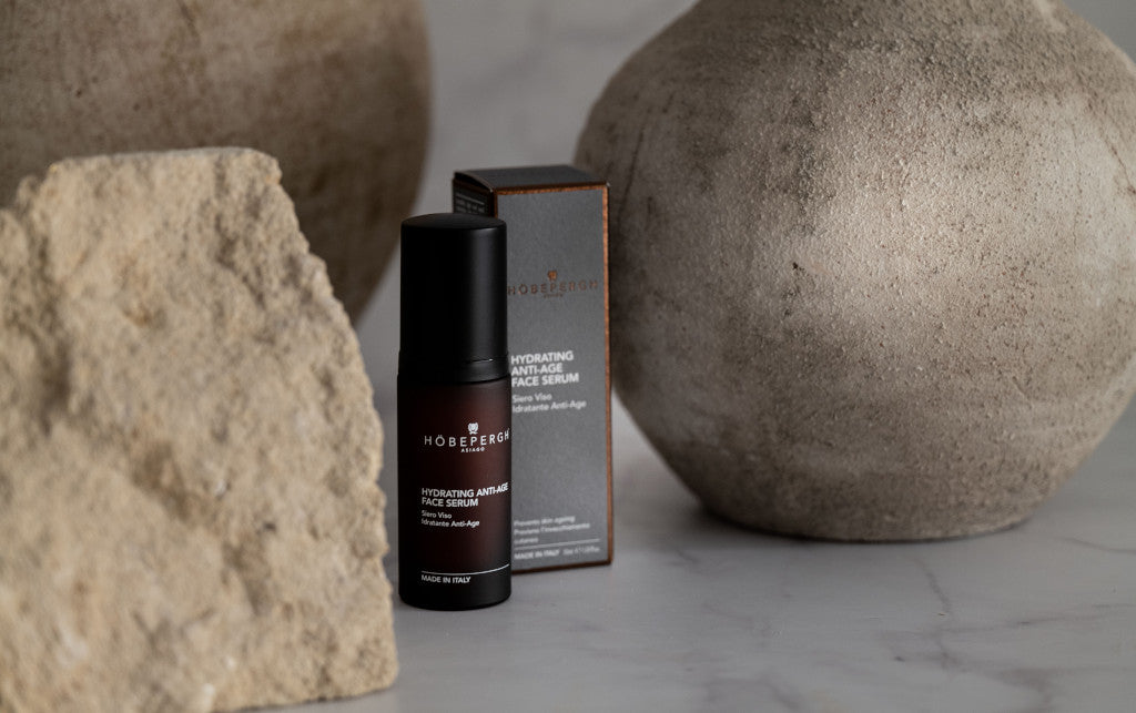 HYDRATING ANTI AGE FACE SERUM