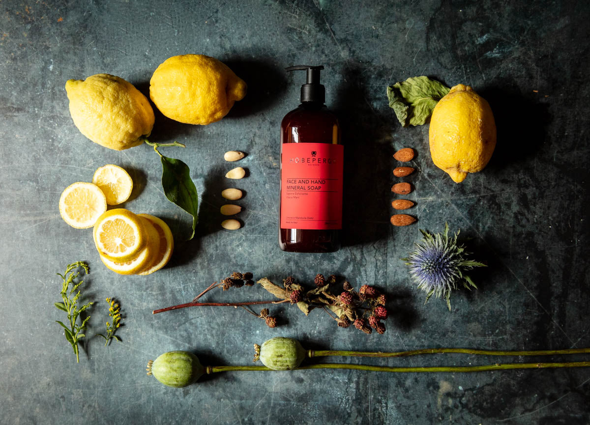 FACE & HAND MINERAL SOAP (GENTLE EXFOLIATING WASH)