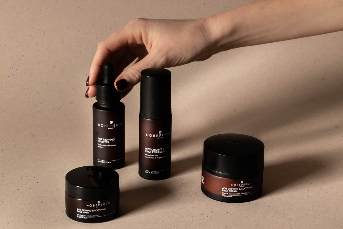 AGE DEFYING BOOSTER (WITH VITAMIN C)