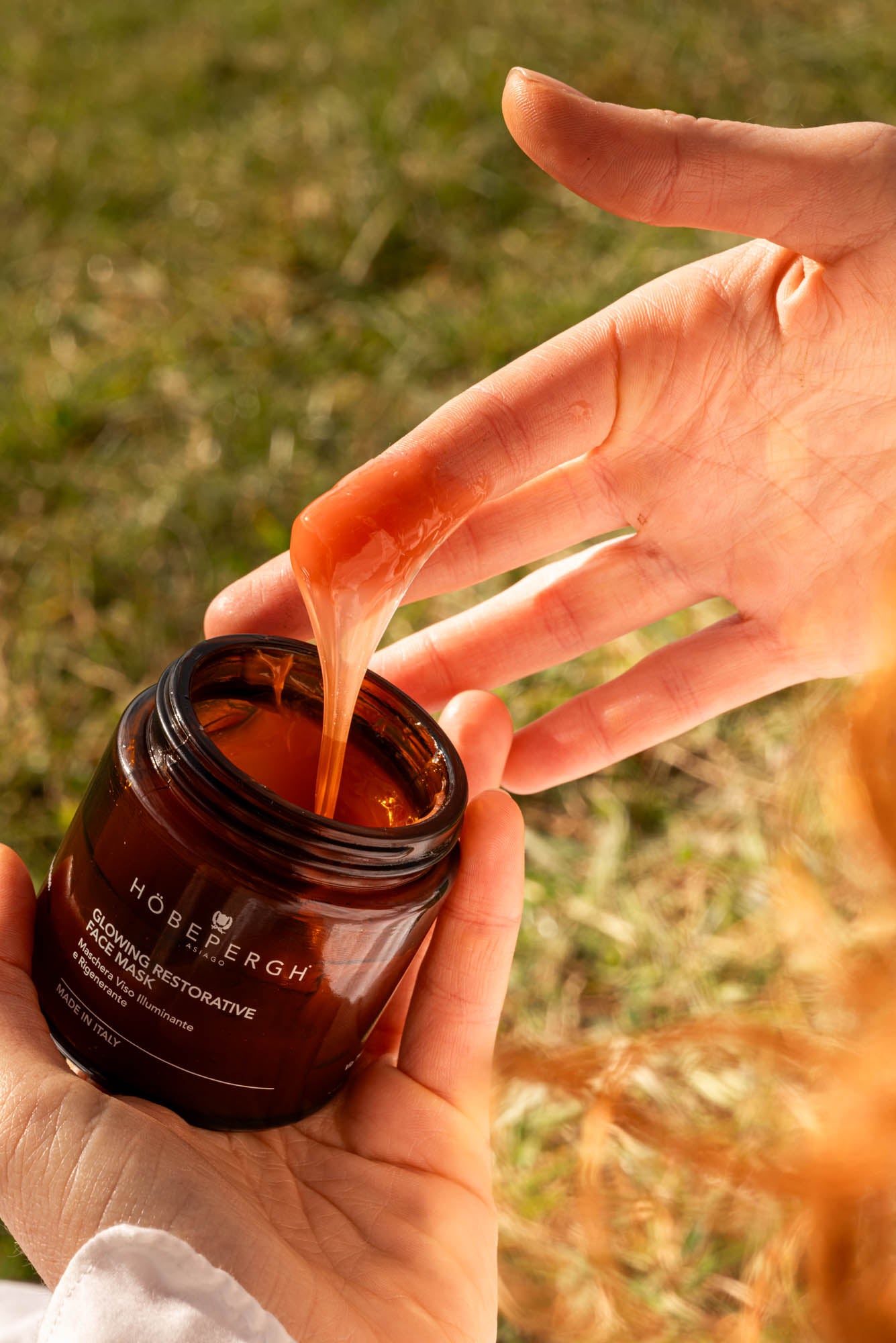 GLOWING RESTORATIVE FACE MASK
